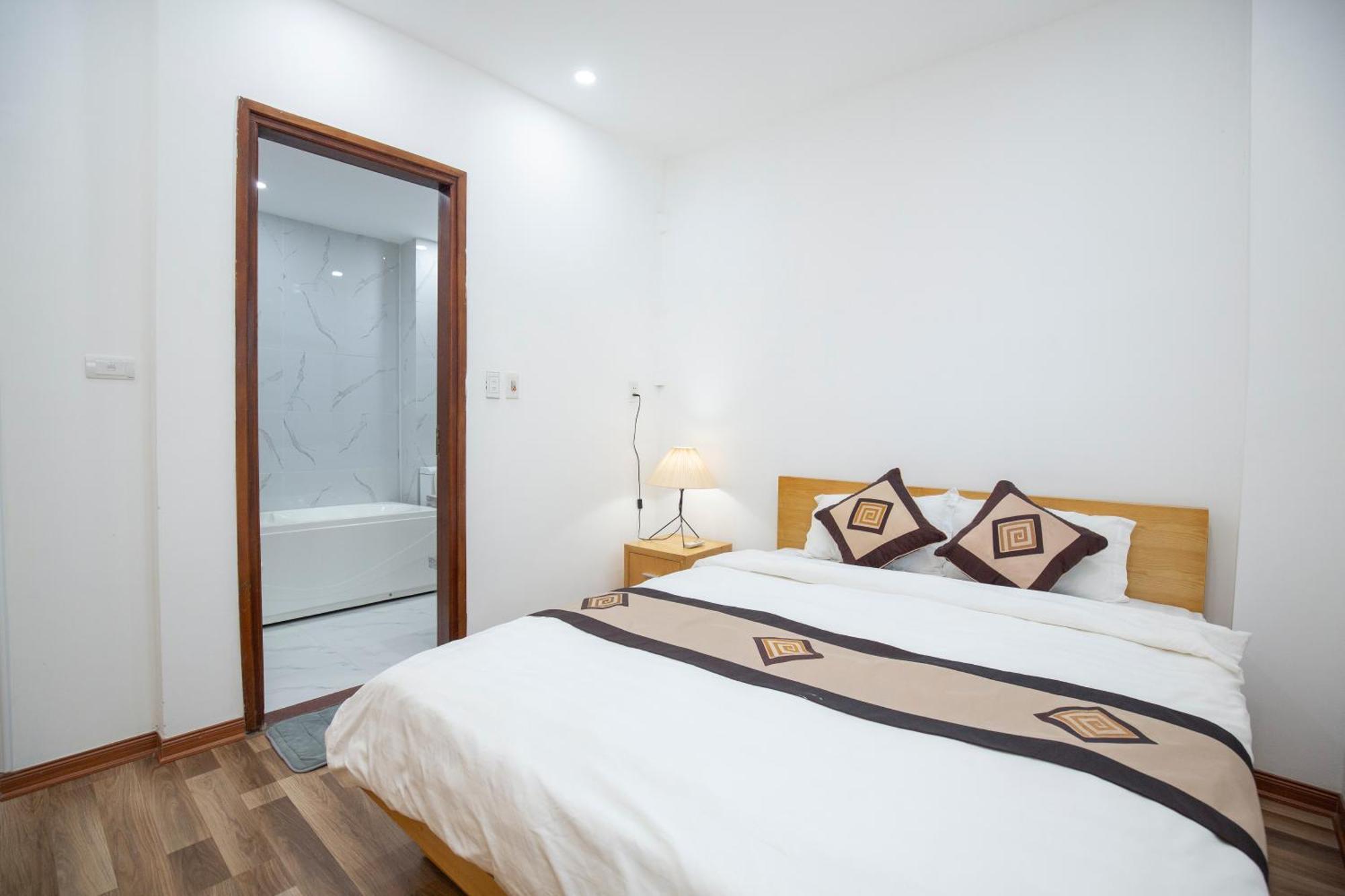 Sumitomo 4 Serviced Apartments & Breakfast Ханой Экстерьер фото